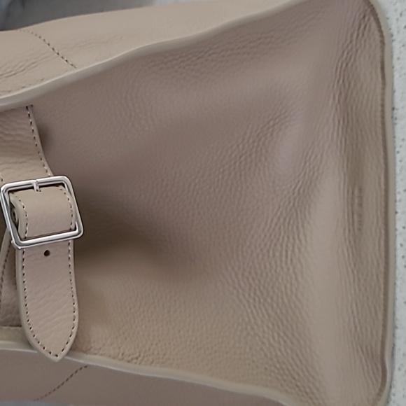 The Row Margaux 15 Soft Grained Leather Taupe Top Handle Bag Rare Authentic GUC - Picture 10 of 12